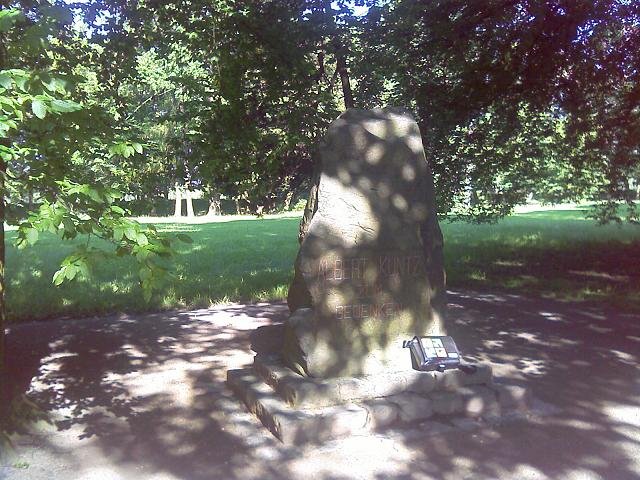 schlossparktrebsenbeyer2x2er.jpg